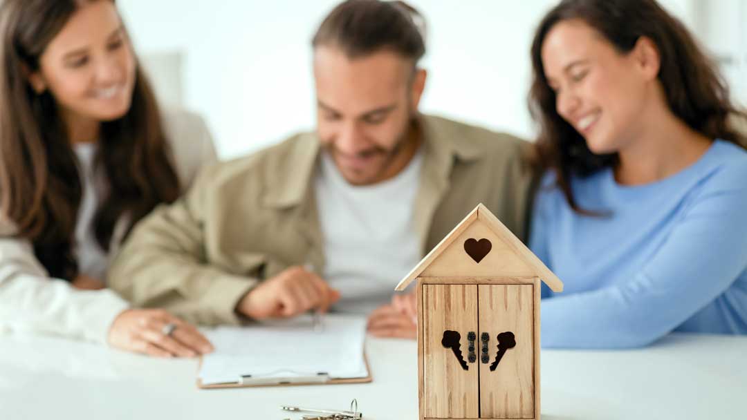 mortgage advisor discussing financial situation
